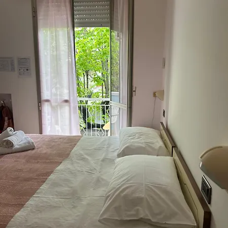Podgora Nuova Gestione Римини