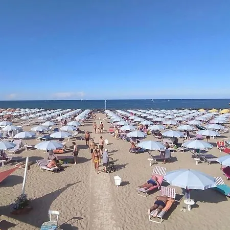 Отель Podgora Nuova Gestione